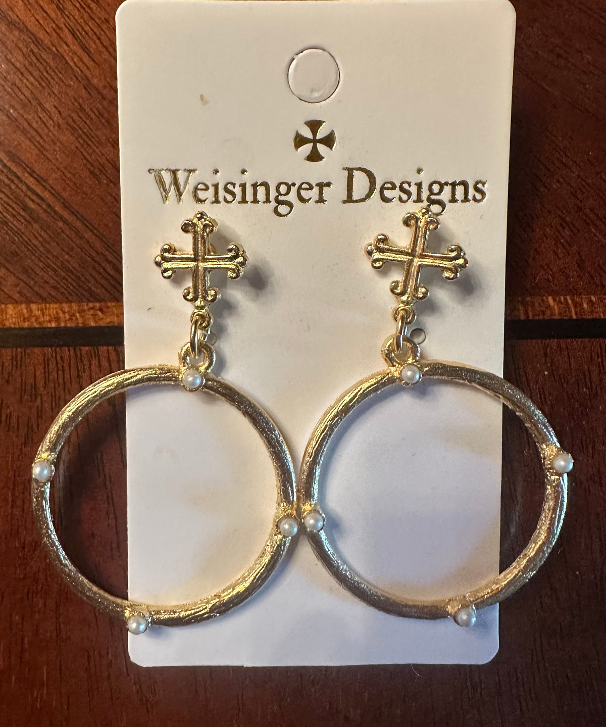 Weisinger Designs Cross pearl accent circle earrings